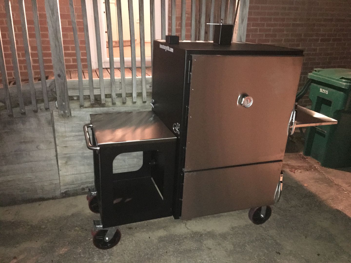 Lone Star Grillz Vertical Insulated SmokerFor the new Owner